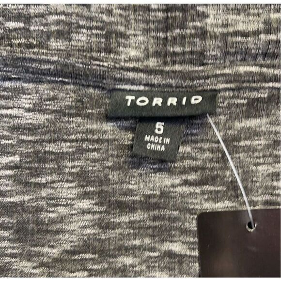 PLUS SIZE NWT Torrid bodycon dress - Picture 6 of 8